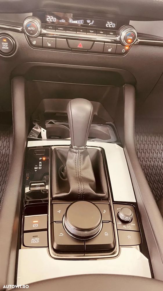 Mazda 3 FASTBACK e-SKYACTIV-X 186 M HYBRID Aut. CENTRE-LINE - 13