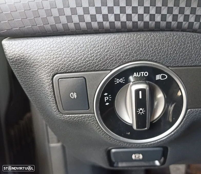 Mercedes-Benz A 180 d Fleet Pack Urban - 14