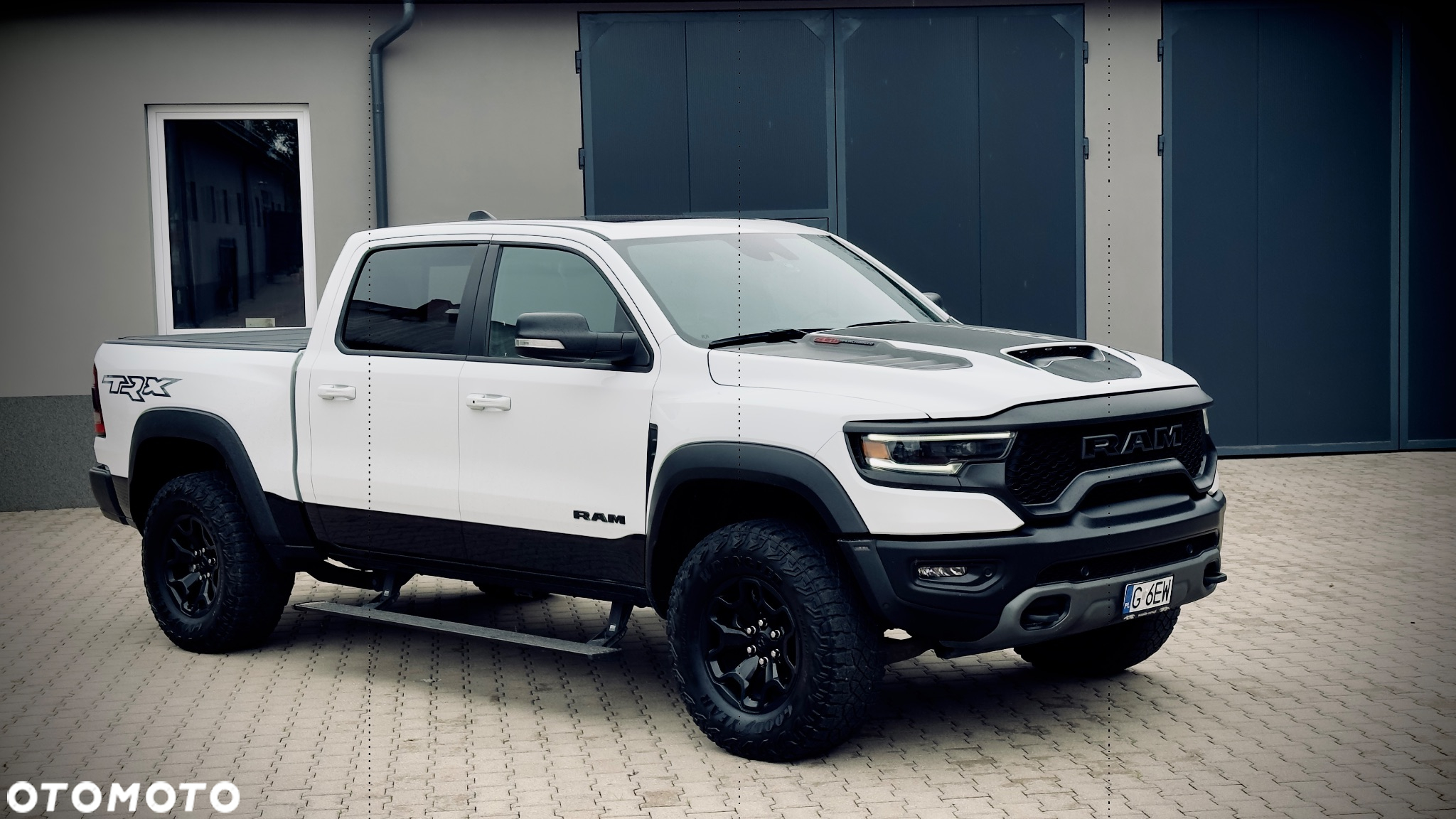 RAM 1500 TRX - 12