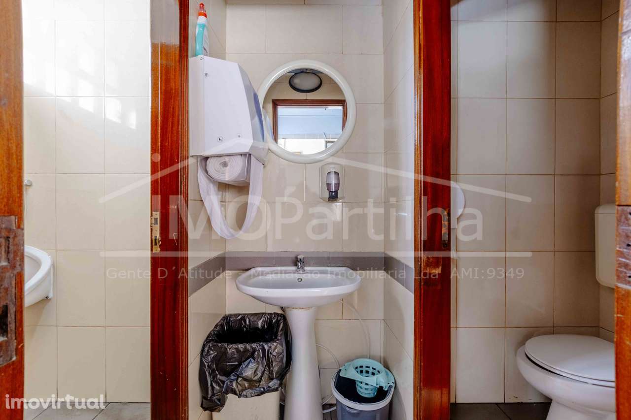 Espaço comercial para venda no Cacém - Grande imagem: 4/15