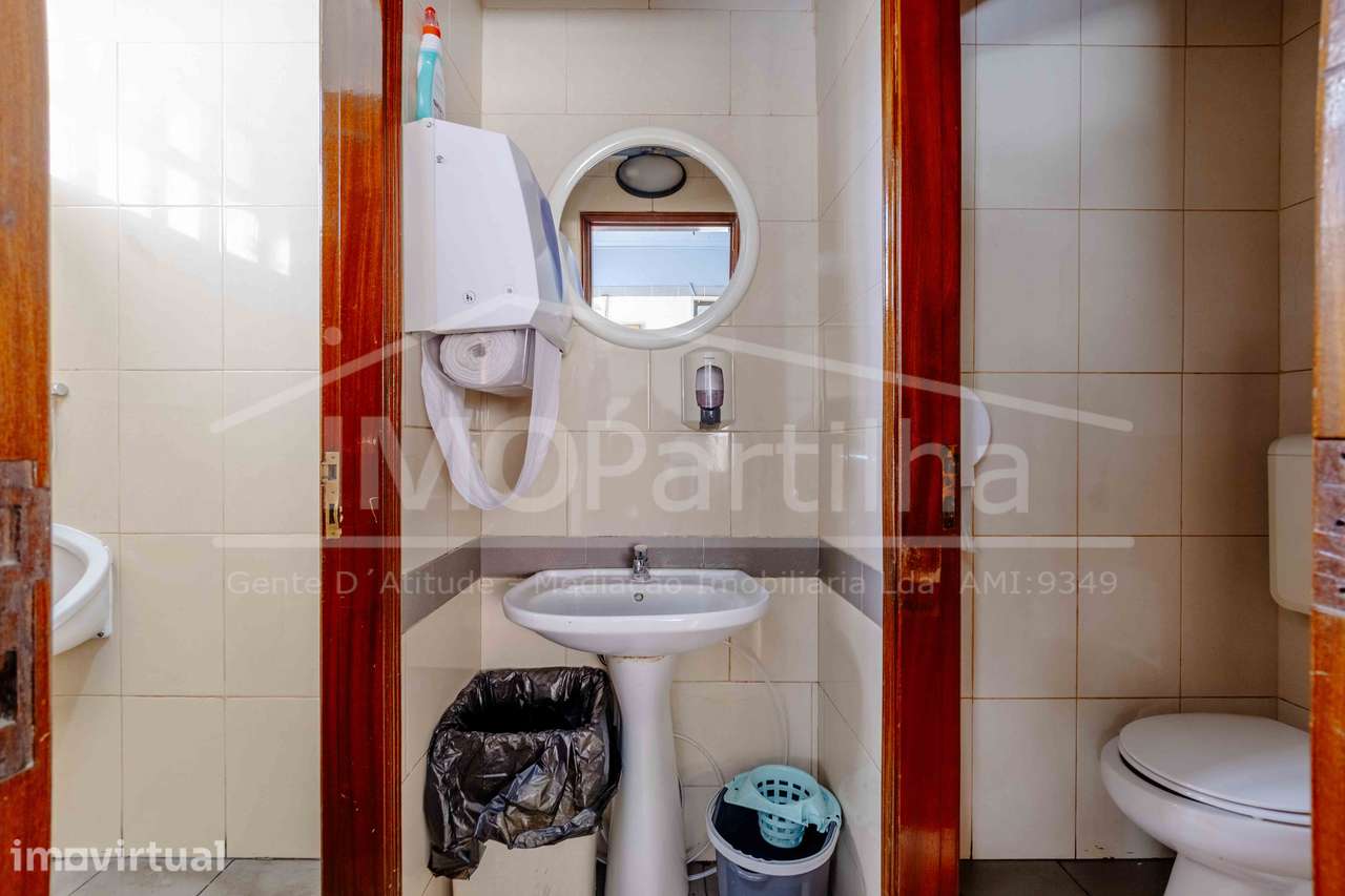 Espaço comercial para venda no Cacém - Grande imagem: 4/15