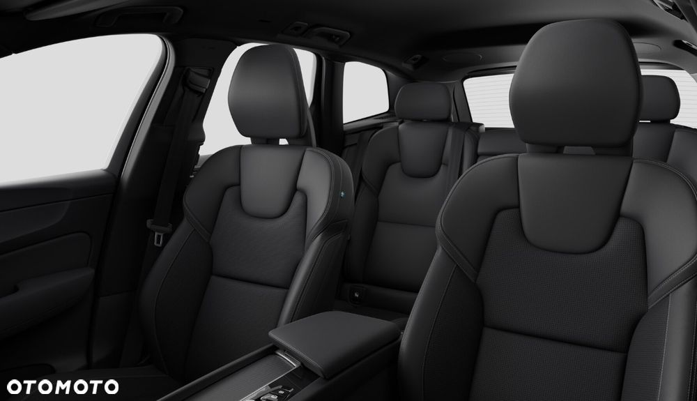 Volvo XC 60 B5 B AWD Plus Black Edition - 15