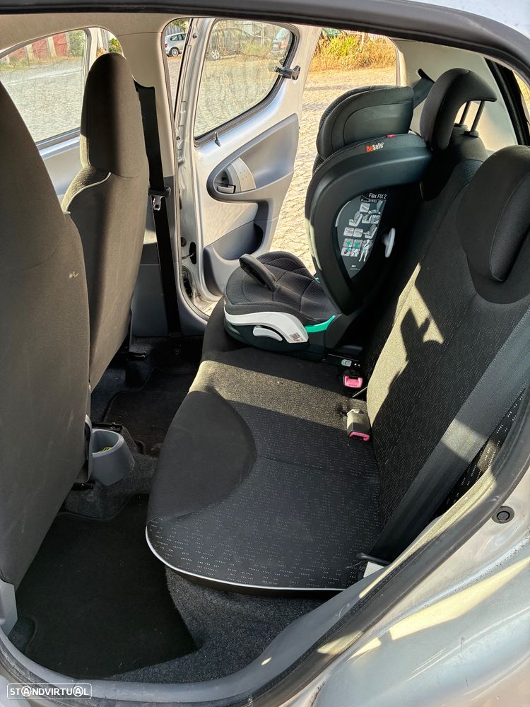 Peugeot 107 1.0 Black&Silver - 16