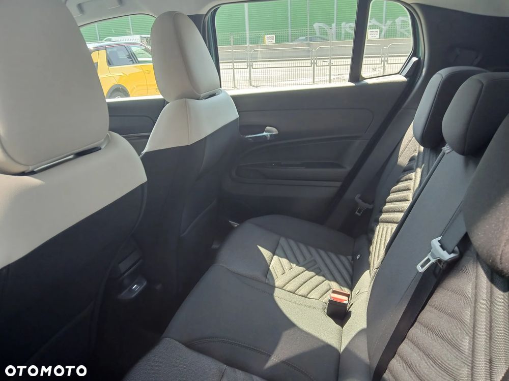 Fiat 600 1.2 Turbo Icon eDCT - 7
