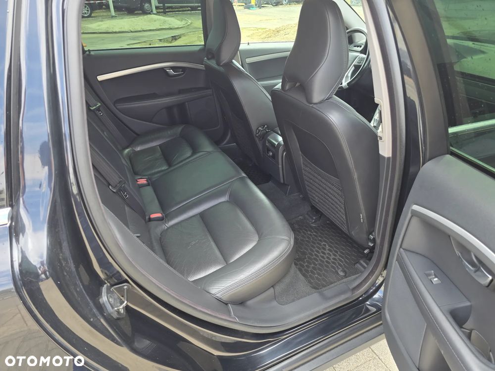 Volvo XC 70 D4 Geartronic Momentum - 11