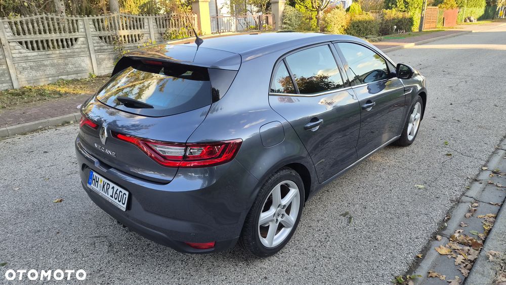 Renault Megane ENERGY TCe 100 PLAY - 6