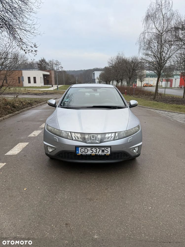 Honda Civic 1.8 Comfort - 2