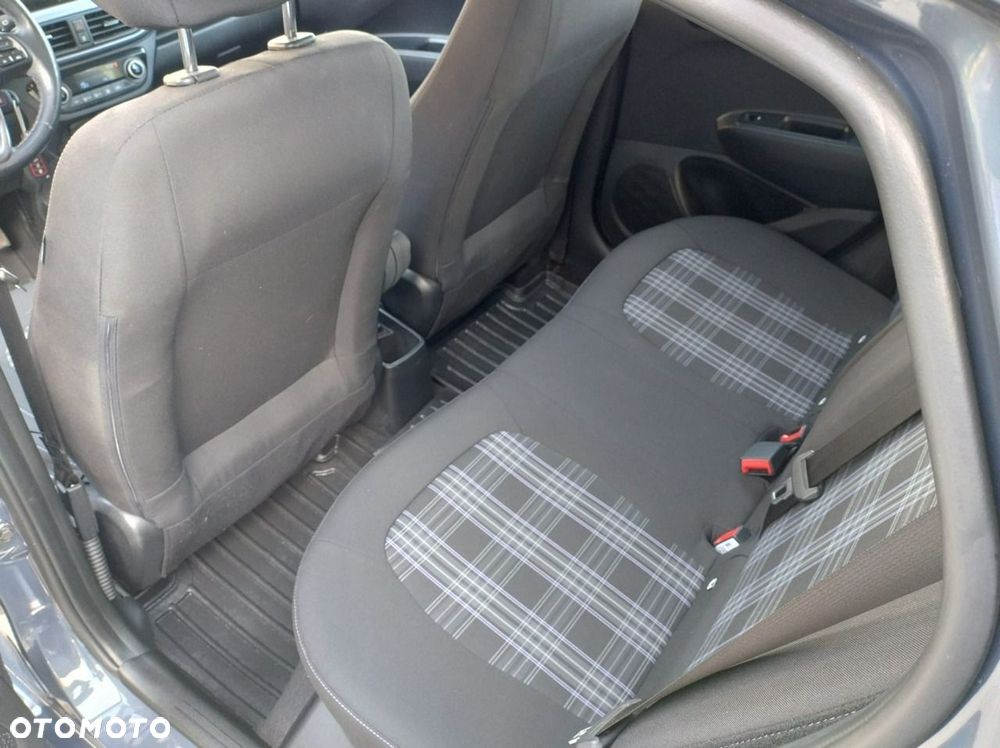 Hyundai i10 1.2 Modern - 12