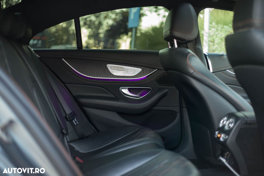 Mercedes-Benz CLS 450 4MATIC Aut - 9