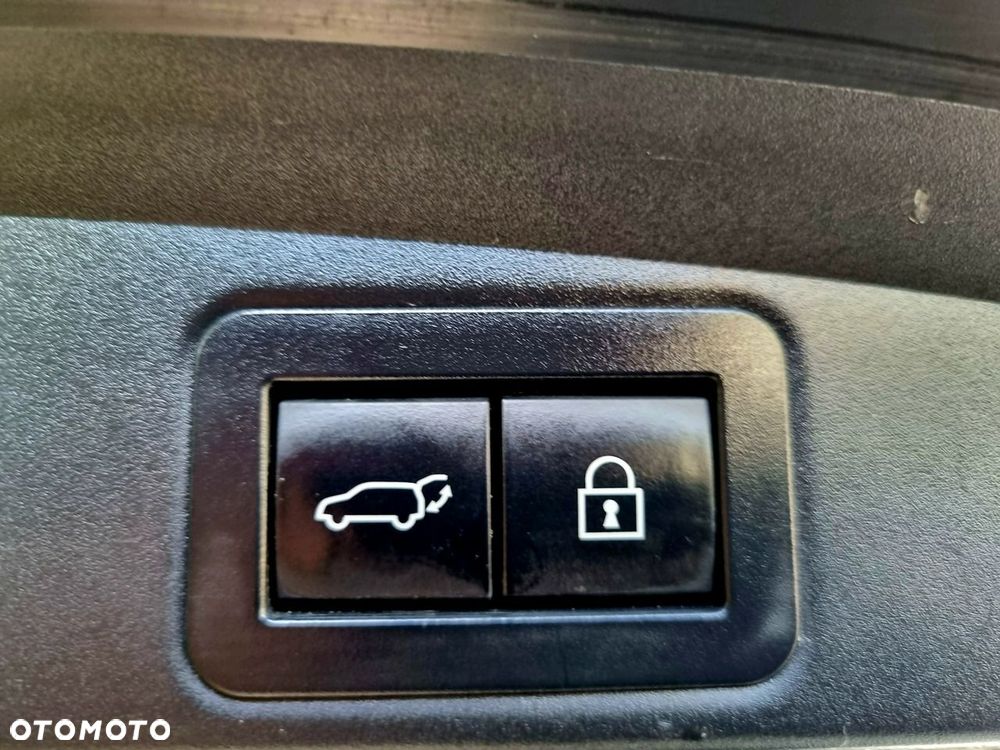 Toyota Corolla 1.8 Hybrid Active - 17