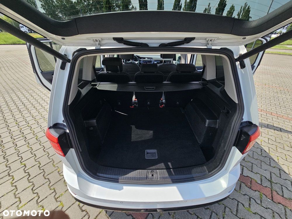 Volkswagen Touran 1.5 TSI EVO Special Edition DSG - 14