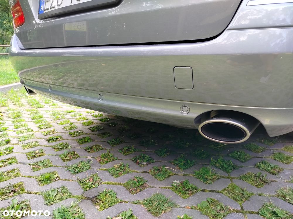 Mercedes-Benz Klasa E 280 4-Matic T Elegance - 23