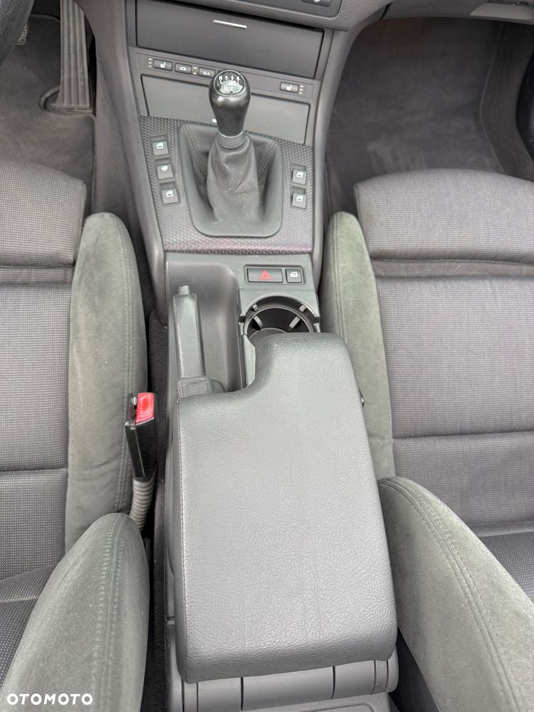 BMW Seria 3 320 Ci Edition Sport - 20