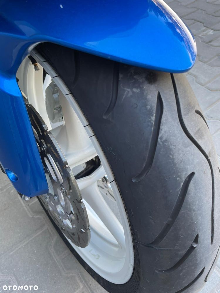 Suzuki GSX-R - 9