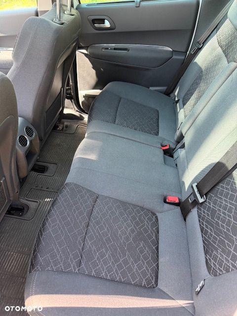 Peugeot 3008 1.6 HDi Style - 12