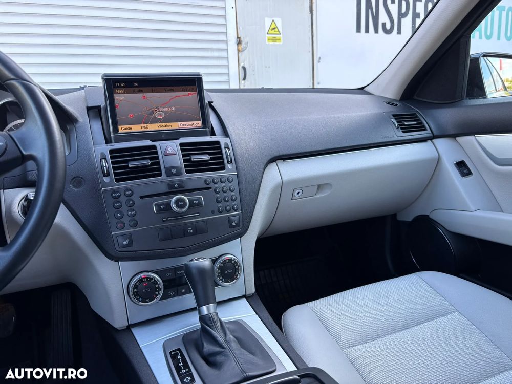 Mercedes-Benz C 250 CGI Automatik BlueEFFICIENCY Avantgarde - 27