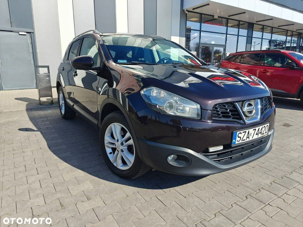 Nissan Qashqai - 2
