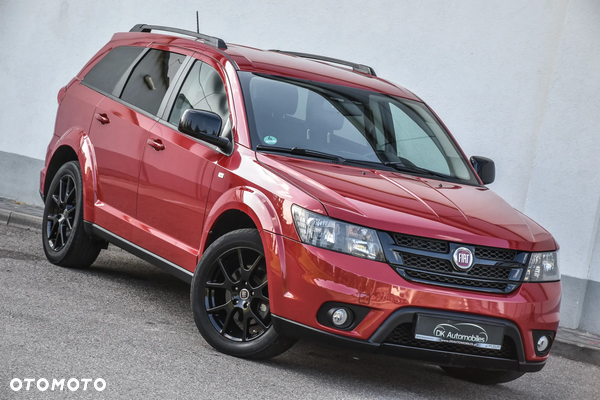 Fiat Freemont 2.0 Multijet 16V DPF Automatik Allrad Black Code