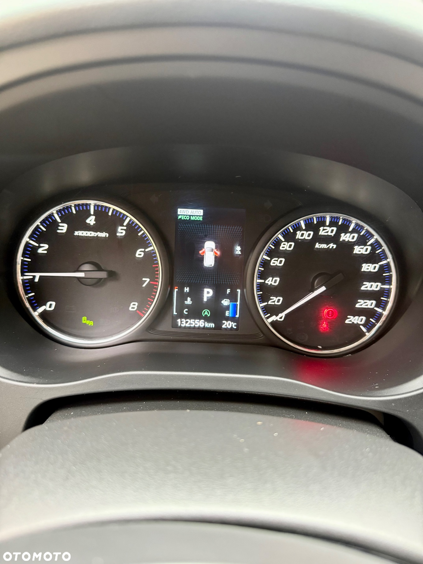 Mitsubishi Outlander - 11