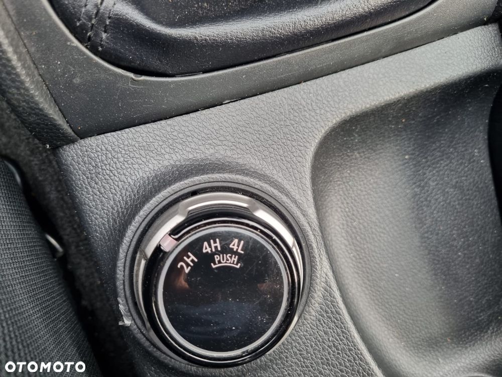 Mitsubishi L200 Pick Up 4x4 S&S Double Cab Intro Edition - 24