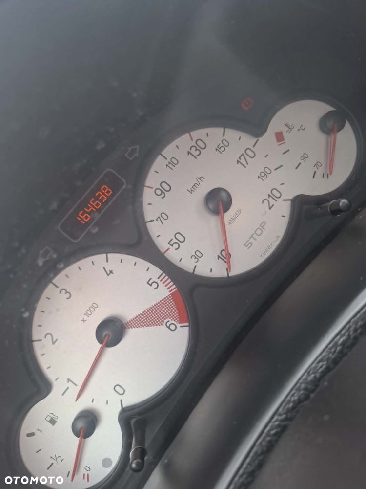 Peugeot 206 - 4