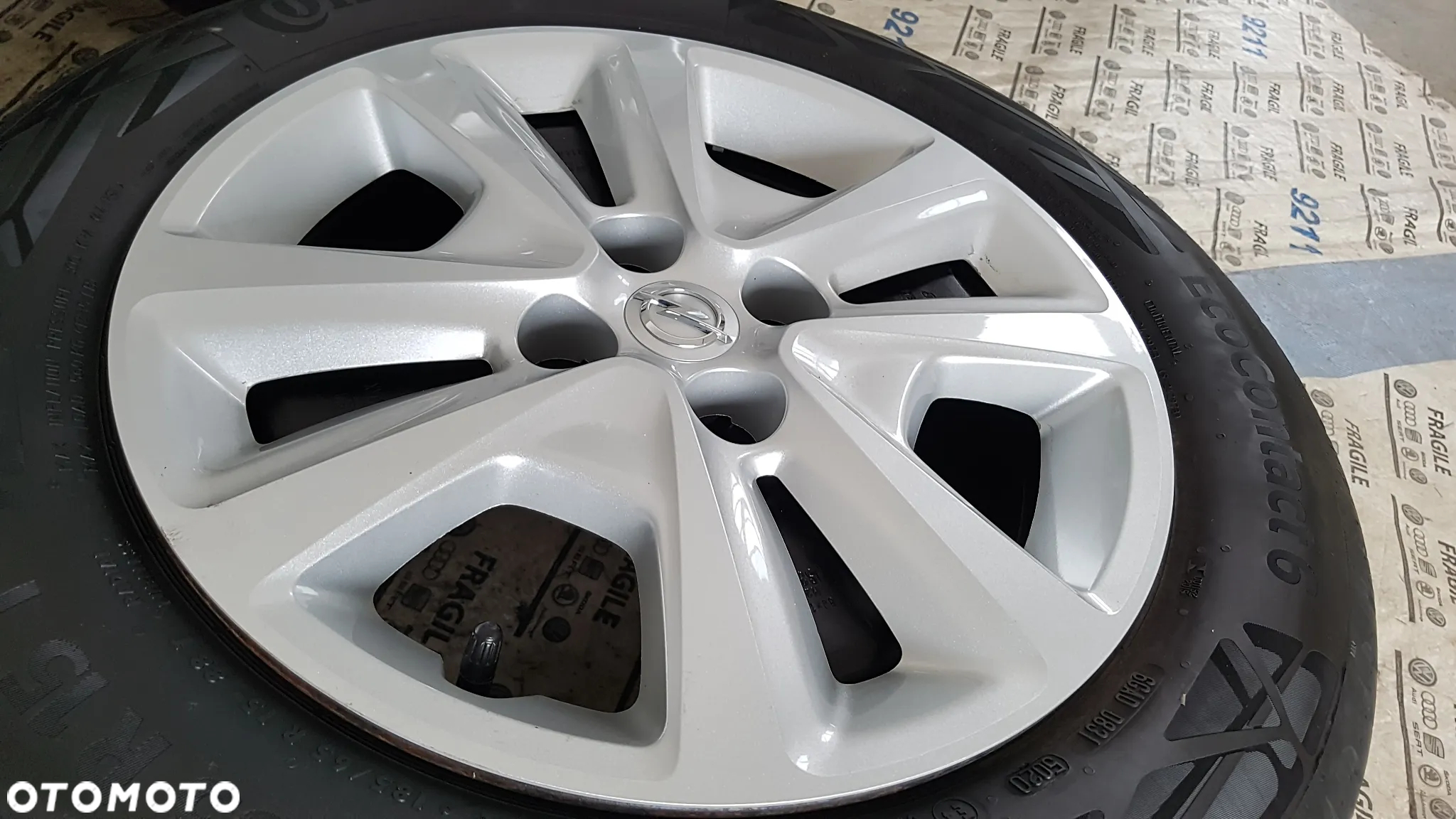 KOŁA OPEL CORSA D E MERIVA A FIAT GRANDE PUNTO  4X100 185/65R15 - 24