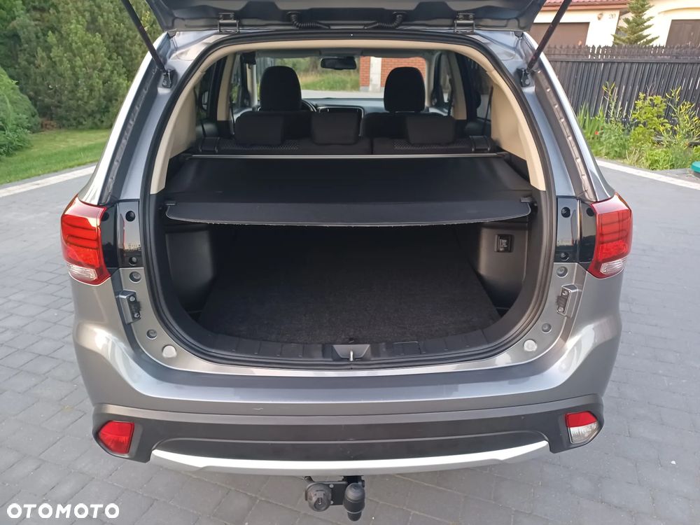 Mitsubishi Outlander 2.0 2WD Edition 100 - 15