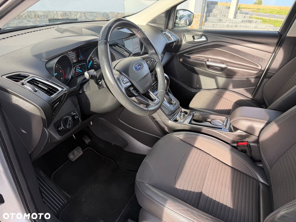 Ford Kuga 2.0 TDCi 4x4 Titanium - 20