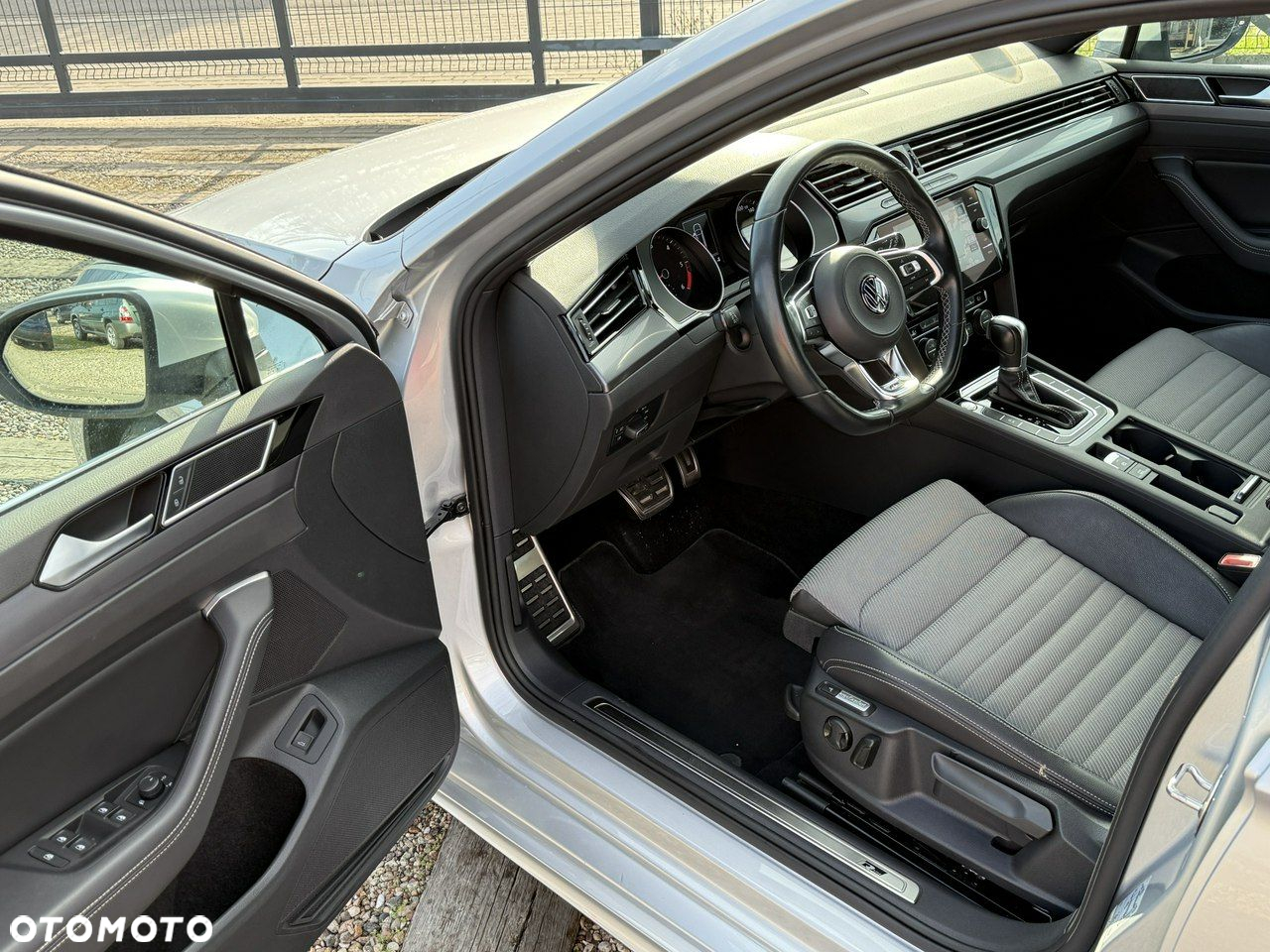 Volkswagen Passat - 6