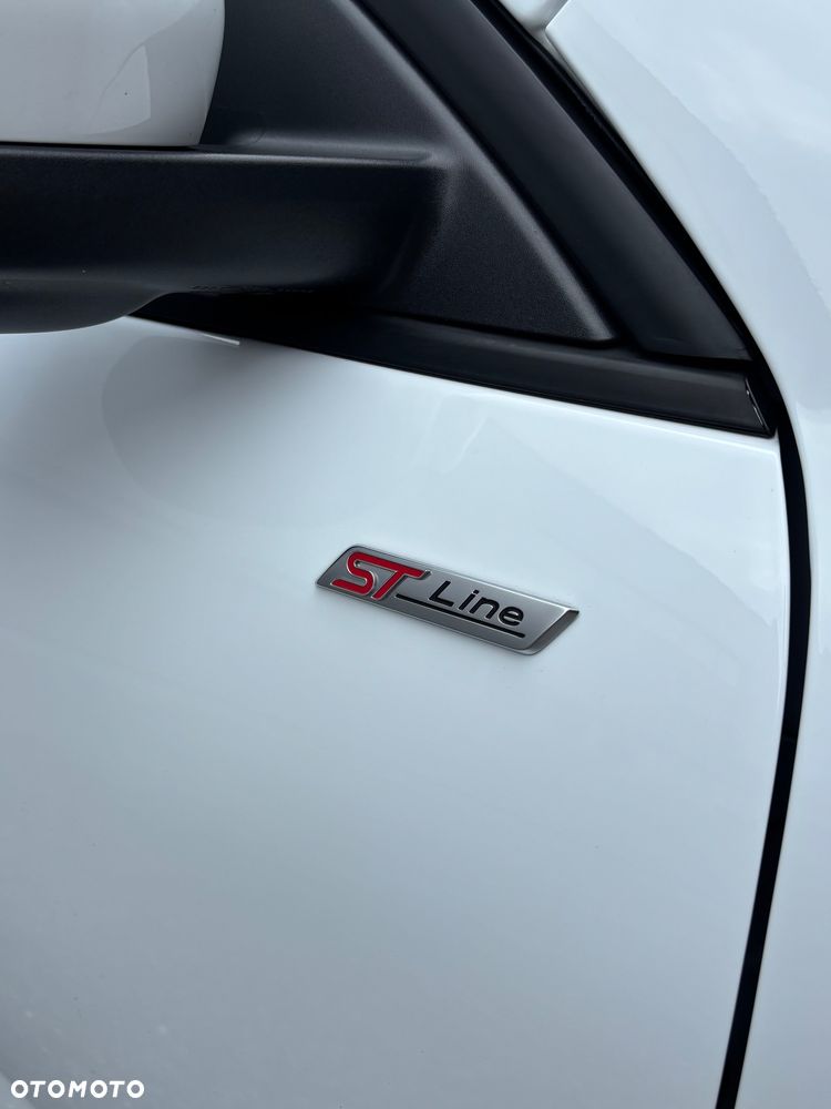 Ford Kuga - 13