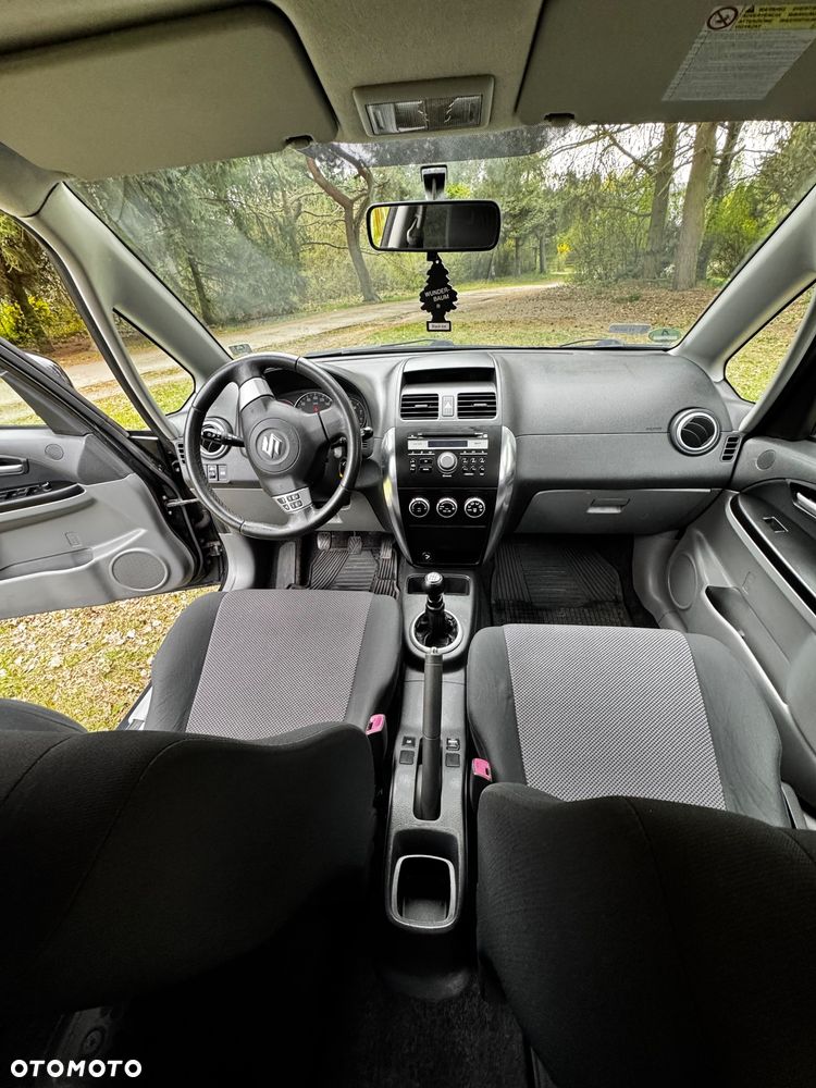 Suzuki SX4 1.6 VVT 4x4 Comfort - 18