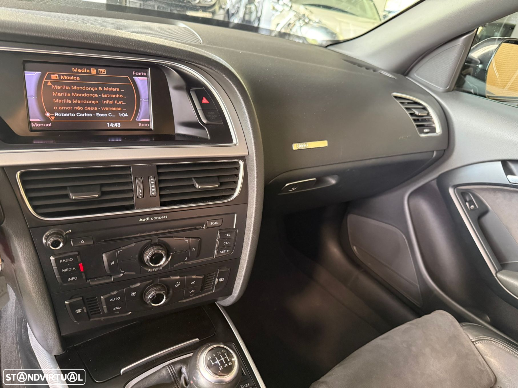 Audi A5 Cabrio 2.0 TDi S-line - 24