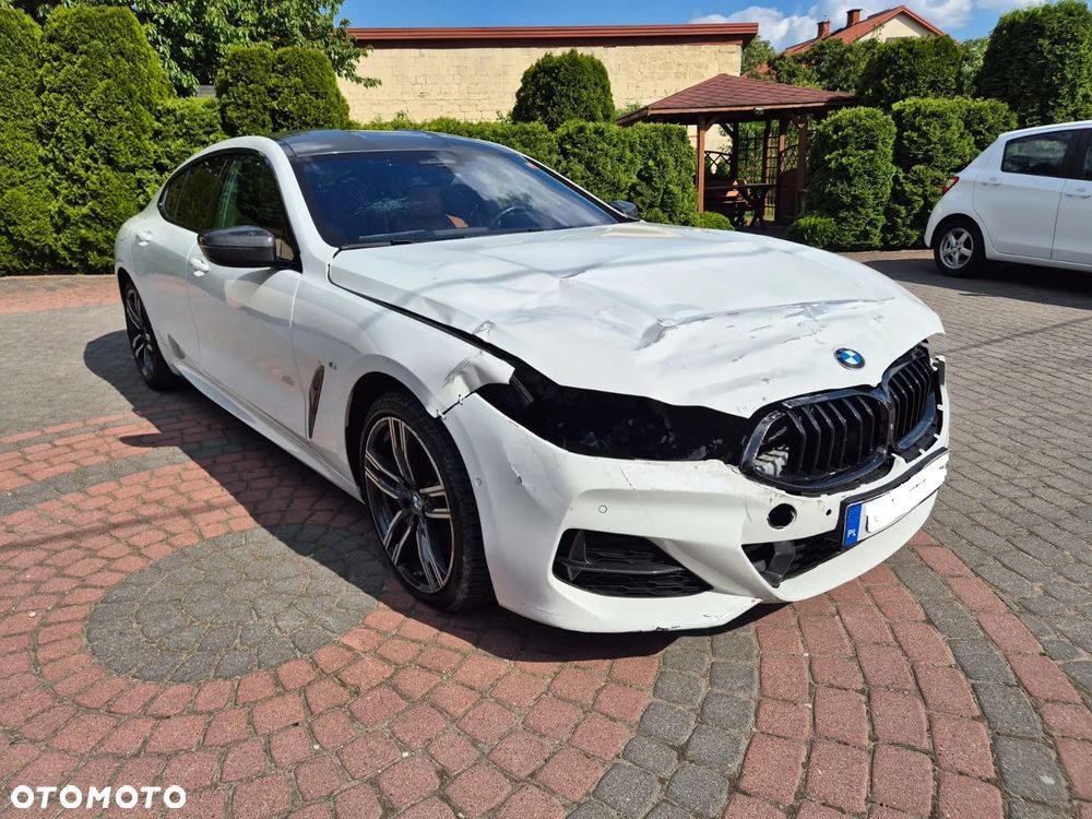 BMW Seria 8 - 4