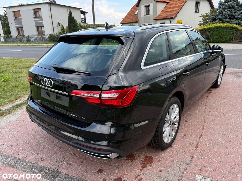 Audi A4 Avant 30 TDI mHEV Advanced S tronic - 8