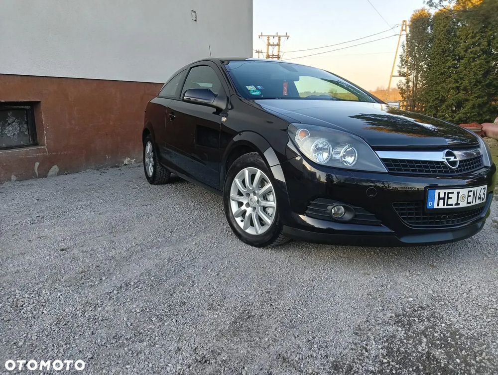 Opel Astra GTC 1.6 Edition - 12