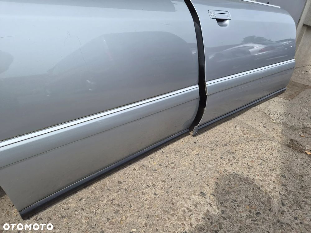 Drzwi poszycie Audi A8 D2 LY7M przed liftem - 7