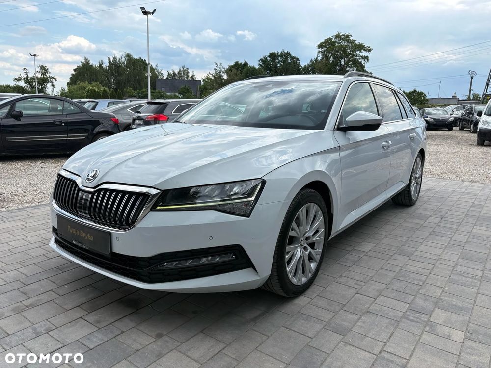 Skoda Superb 2.0 TDI Sportline DSG7 - 3