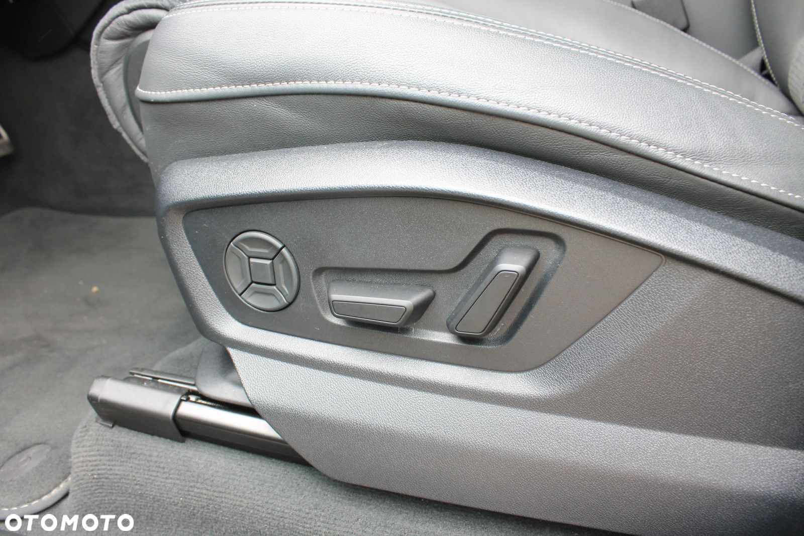 Audi SQ8 - 18