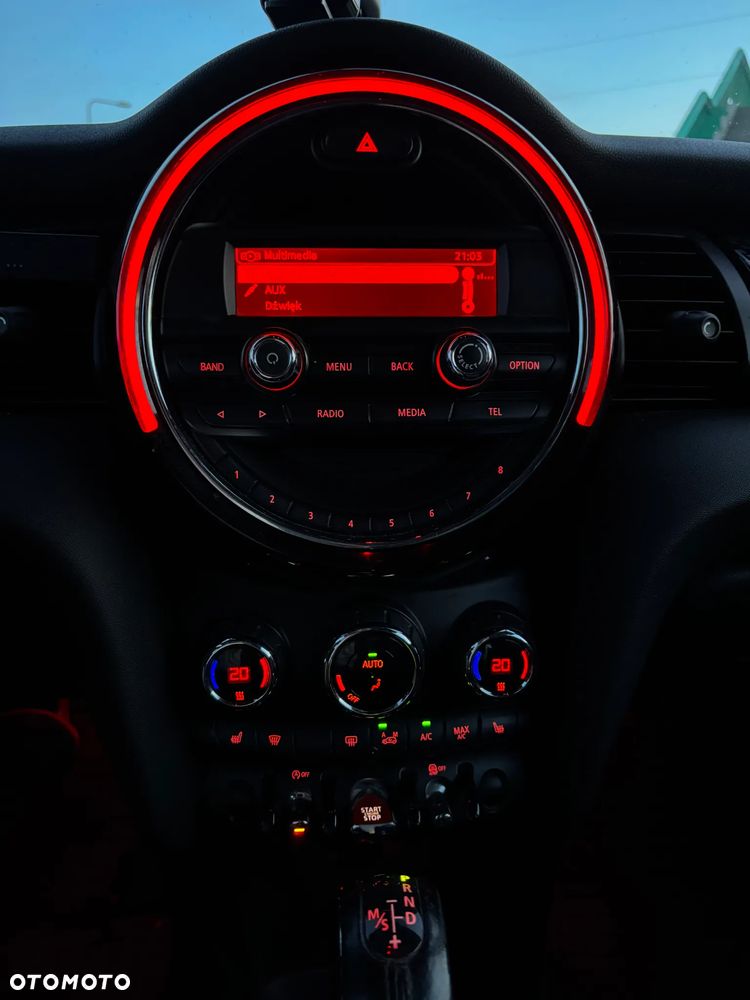 MINI Cooper S Sport-Aut - 10