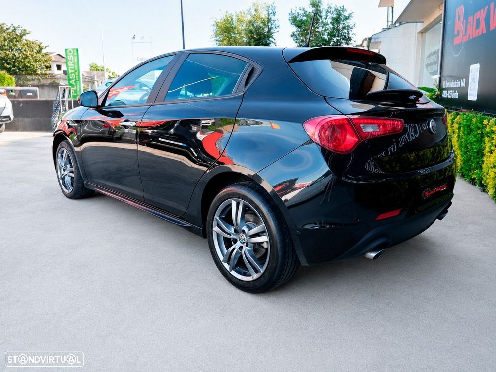 Alfa Romeo Giulietta 2.0 JTDM Super - 7