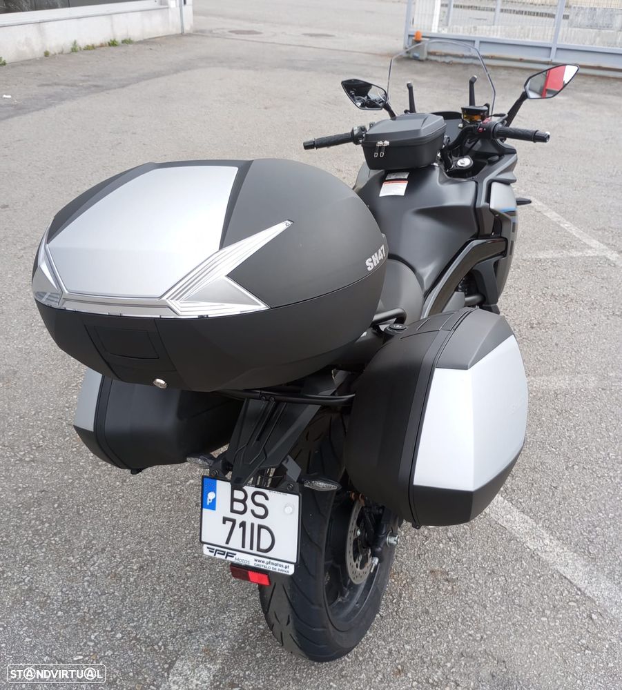 CF Moto 650GT GT - 11