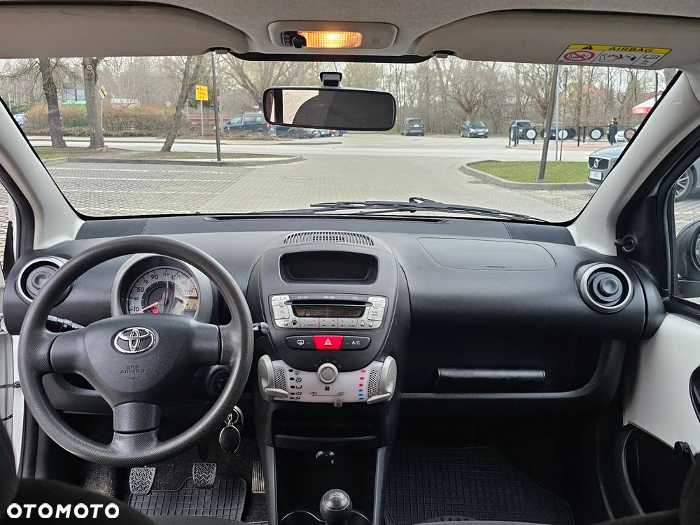 Toyota Aygo 1.0 VVT-i Active - 9