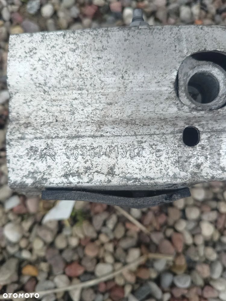 BELKA ZDERZAKA PRZÓD 9656741380 PEUGEOT 308 T7 - 2