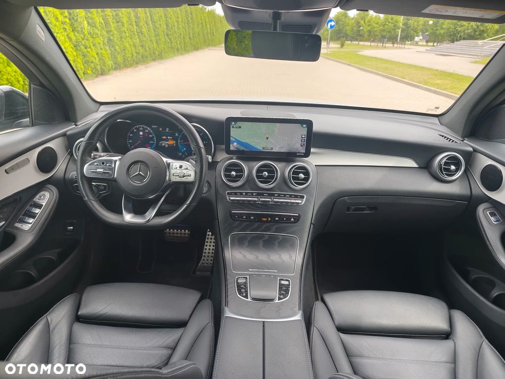 Mercedes-Benz GLC 220 d 4Matic 9G-TRONIC AMG Line Plus - 14