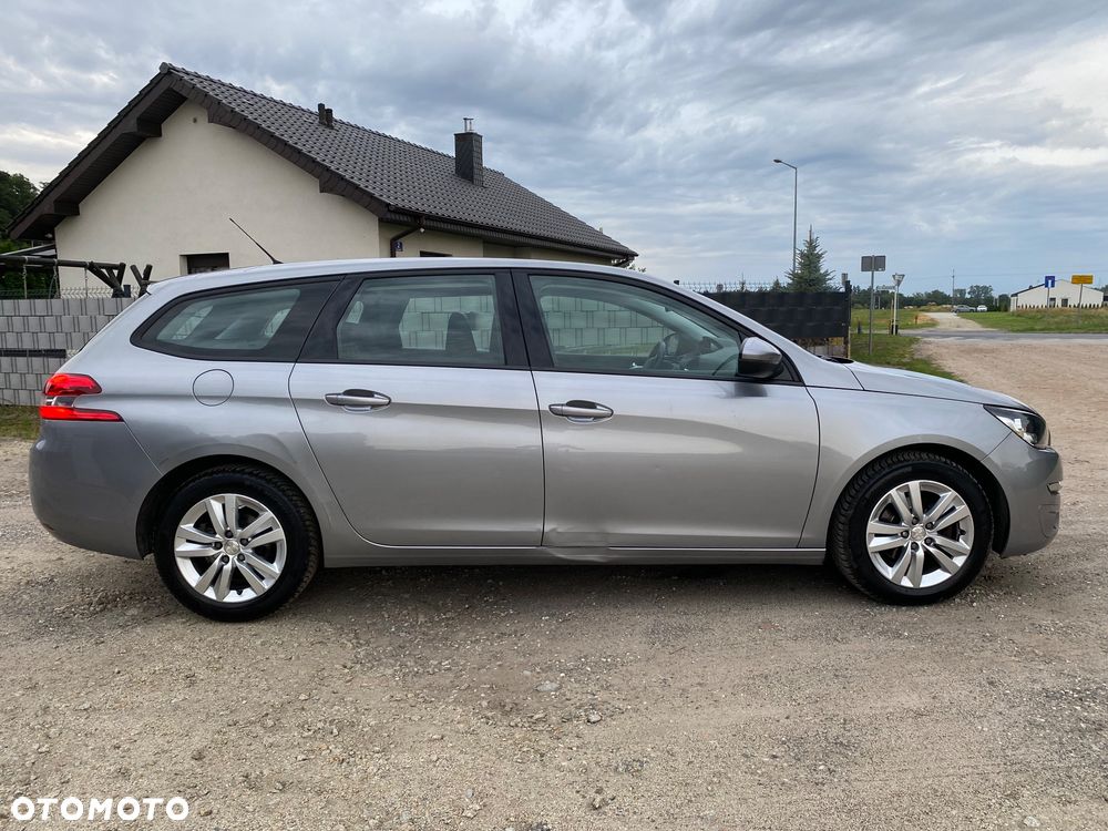 Peugeot 308 - 11