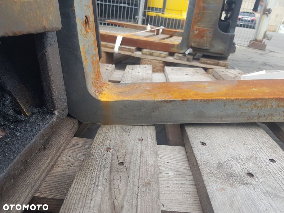 Pozycjoner wideł z dźwigiem Stabau ID OS500 - 8