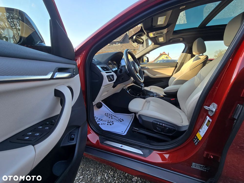 BMW X2 xDrive20i Advantage Plus - 2