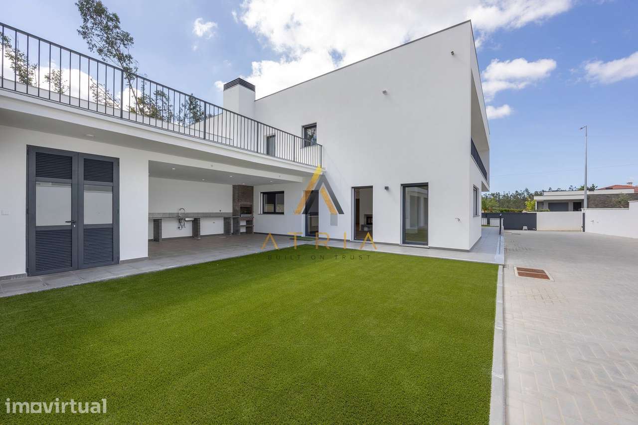Moradia T4 | Nova | Milagres, Leiria - Grande imagem: 4/60
