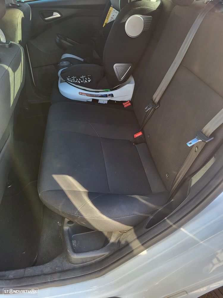 Ford Focus 1.5 TDCi Trend+ - 13