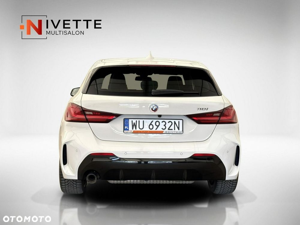 BMW Seria 1 - 10